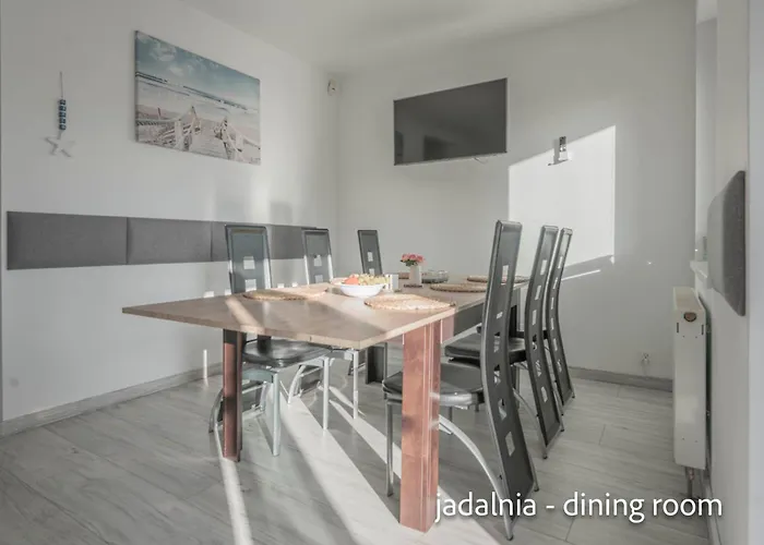 Dom 306 Dom Na Wylacznosc Dla 6 Osob Z Parkingiem, Ogrodem I Grillem بيت للعطل